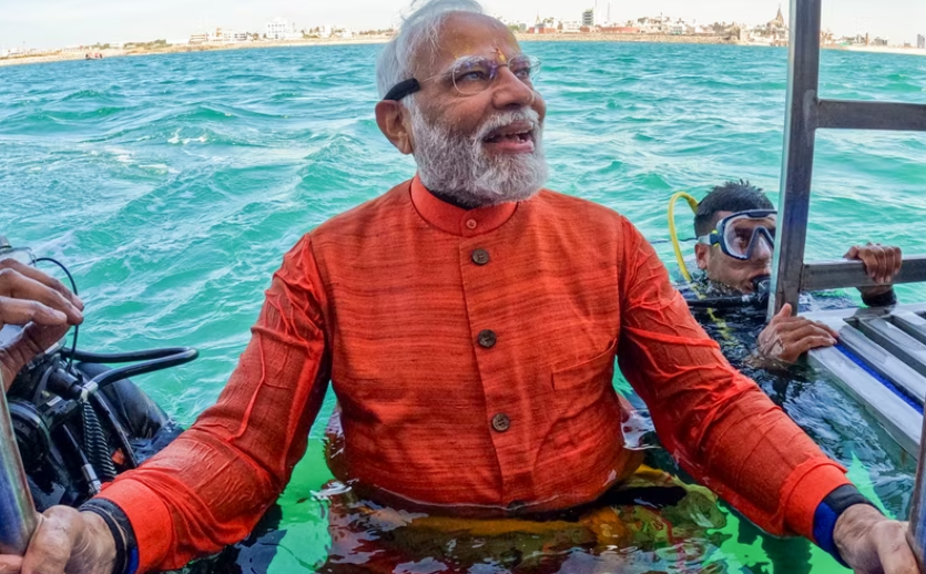 Prime Minister Modi Empowering Dive